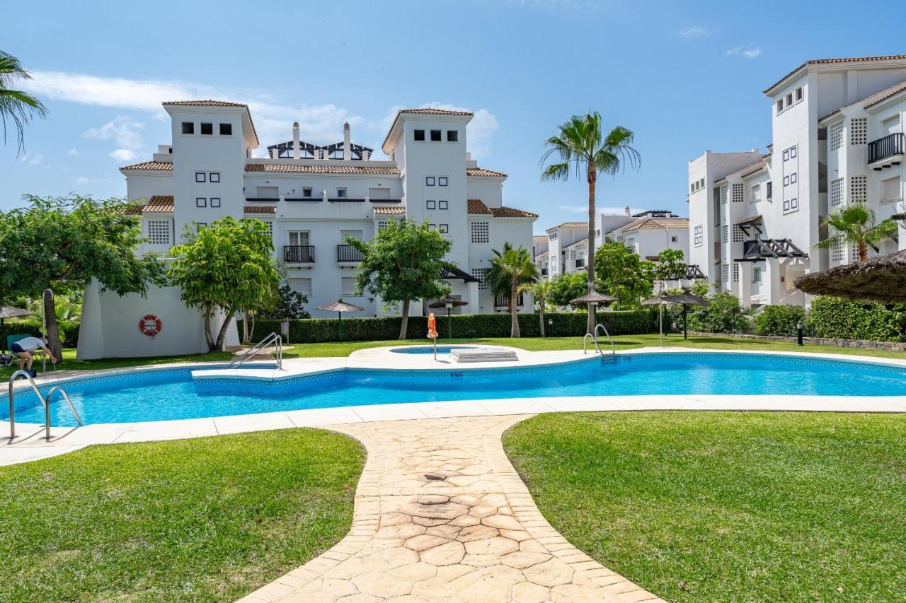 11 Modern Apt With Sea Views, Two Poolareas, Close To Parks & Beaches Manilva Apartment Luaran gambar